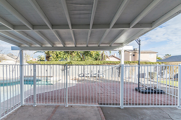 1642 W Chilton st-7