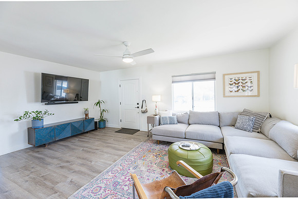 1326 W Roma Ave-8437