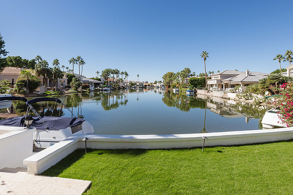 Treasure Cove Dr-8470