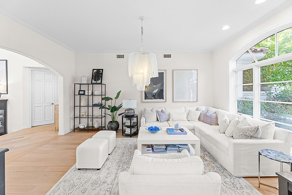 Treasure Cove Dr-8502