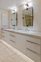 7175 E Camelback Rd 802-0894