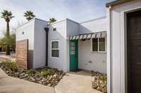 1346 E Palm-0574