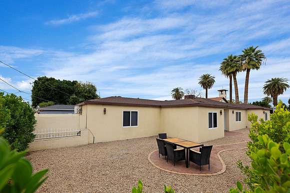 701 W Windsor-1240