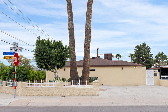701 W Windsor-1211