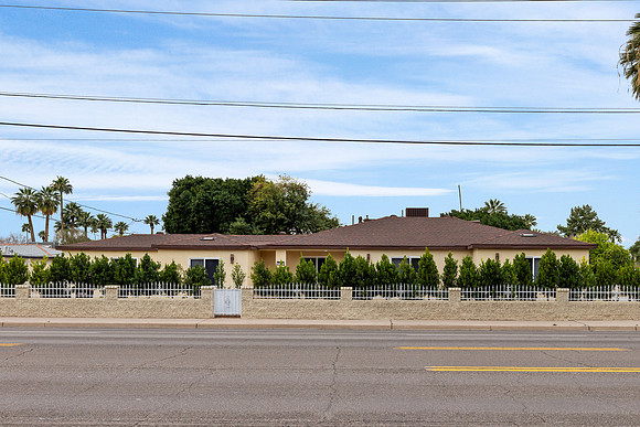 701 W Windsor-1233