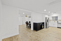 701 W Windsor-1287