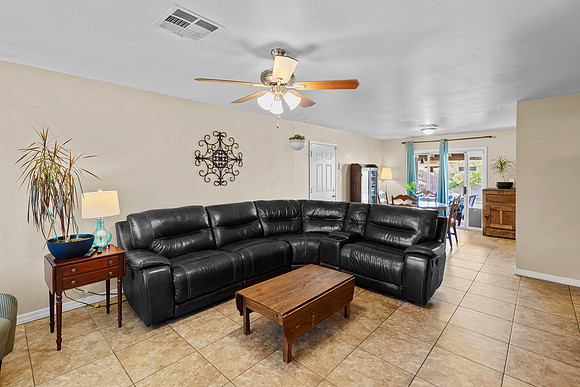 4118 W Orangewood Ave-1728