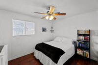 4118 W Orangewood Ave-1767