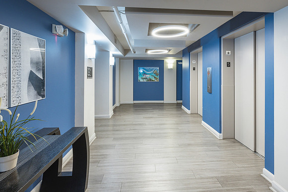 535 West Thomas Road 503-9271