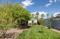 1105 W Willetta--3