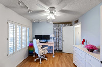 2309 W Port Royal-8305