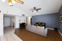 2309 W Port Royal-8311