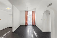 1457 N Hobson-9068