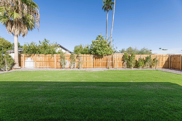 14037 N 57th St -3351