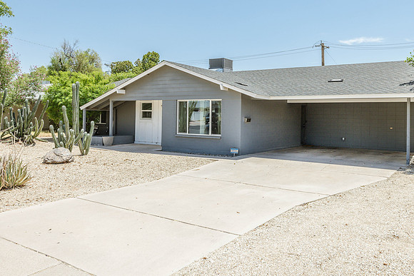 1421 N Sunset-0086