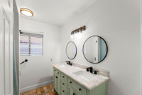 1457 N Hobson-9098