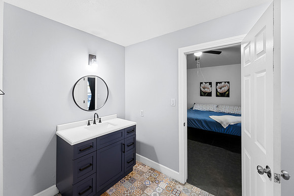1457 N Hobson-9152