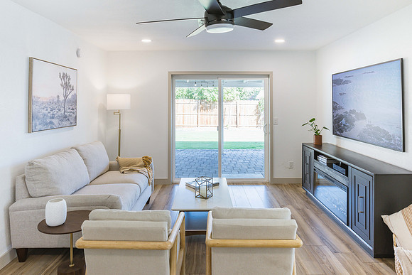 14037 N 57th St -