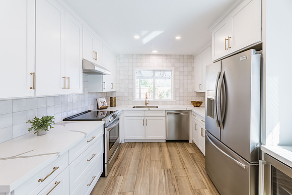 14037 N 57th St --4