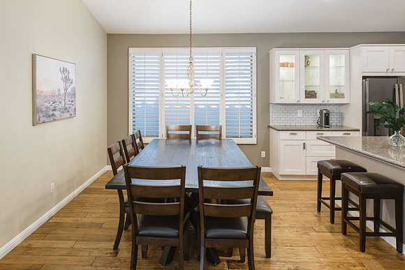 1147 E Temple Ct-0853