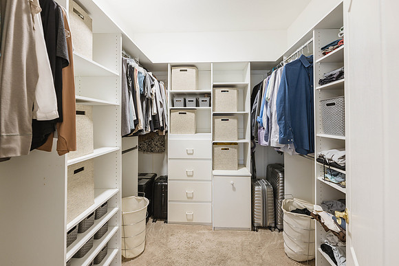 1147 E Temple Ct-0870