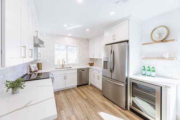14037 N 57th St --5