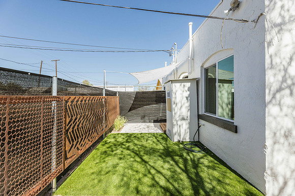 1126 E Polk - Unit A-5445
