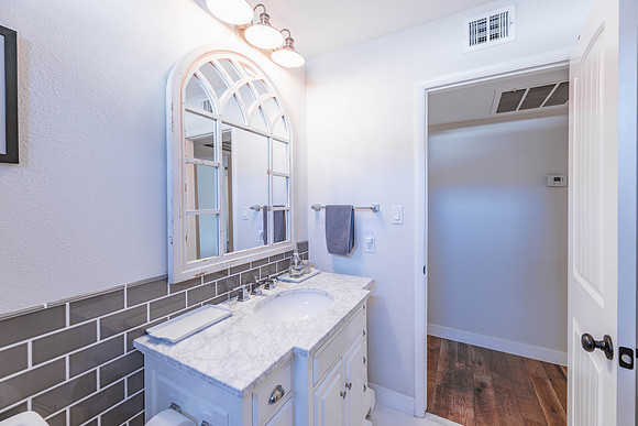 12220 N 49th Pl-4509