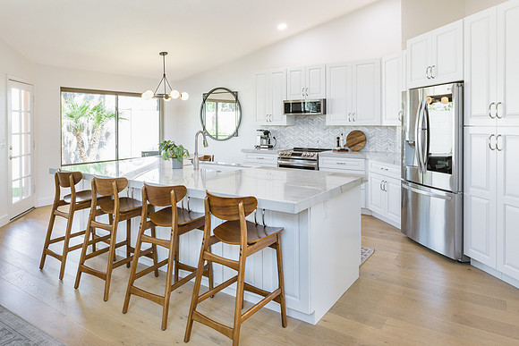 198 W Knox Rd-6857