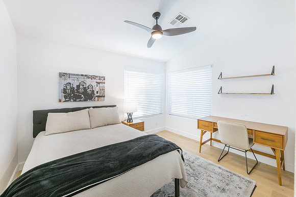 198 W Knox Rd-6947
