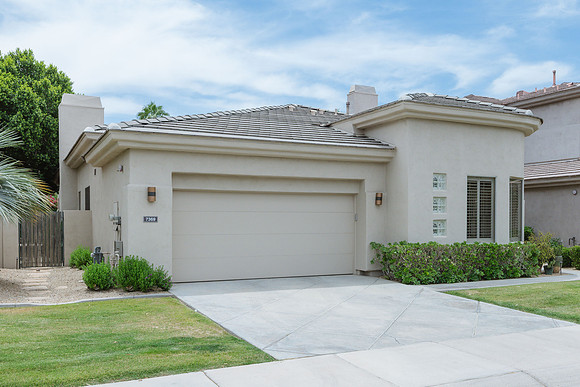 7369 E. Del Acero Dr-2217