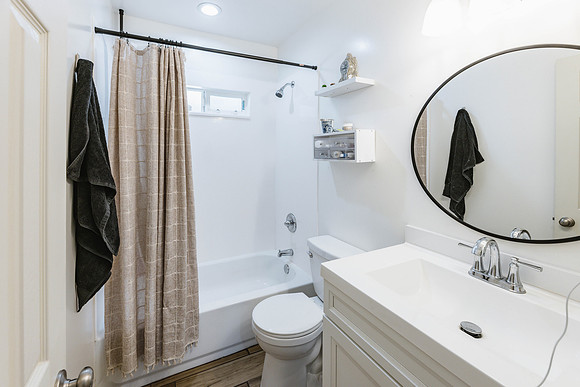 1546 W Pierce St-9908