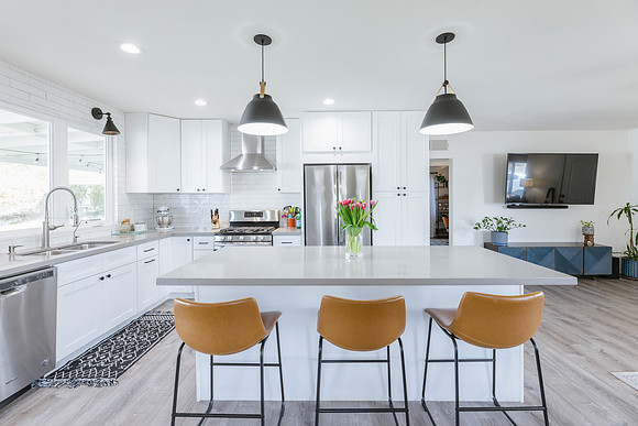 1326 W Roma Ave-8408