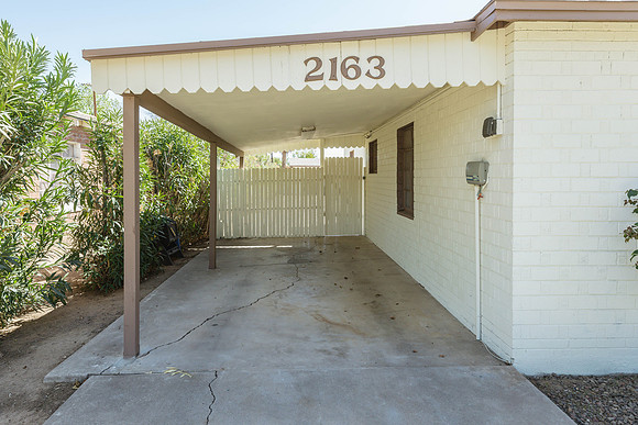 2163 W Flower St-0645