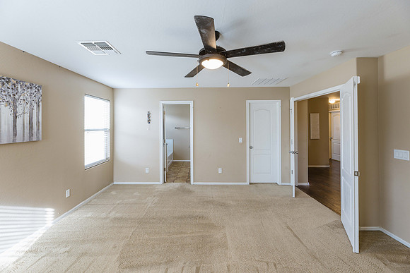 11014 W Elm St-3568