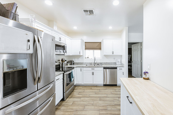 1546 W Pierce St-9882