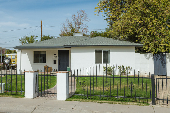 1326 W Roma Ave-8471