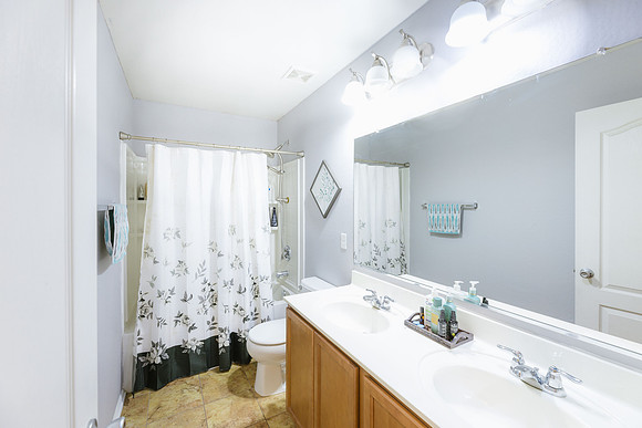 11014 W Elm St-3622