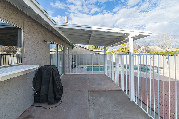 1642 W Chilton st-5