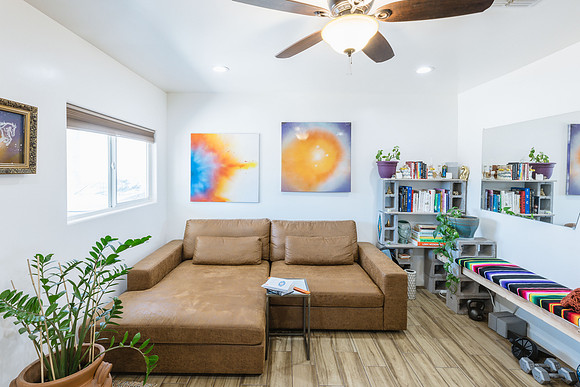 1546 W Pierce St--2