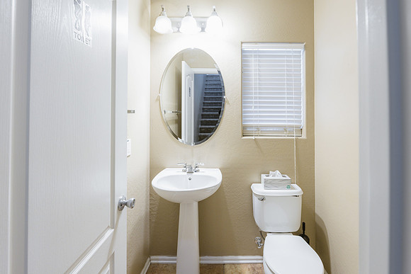 11014 W Elm St-3507
