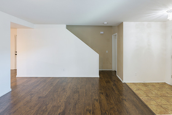 11014 W Elm St-3498